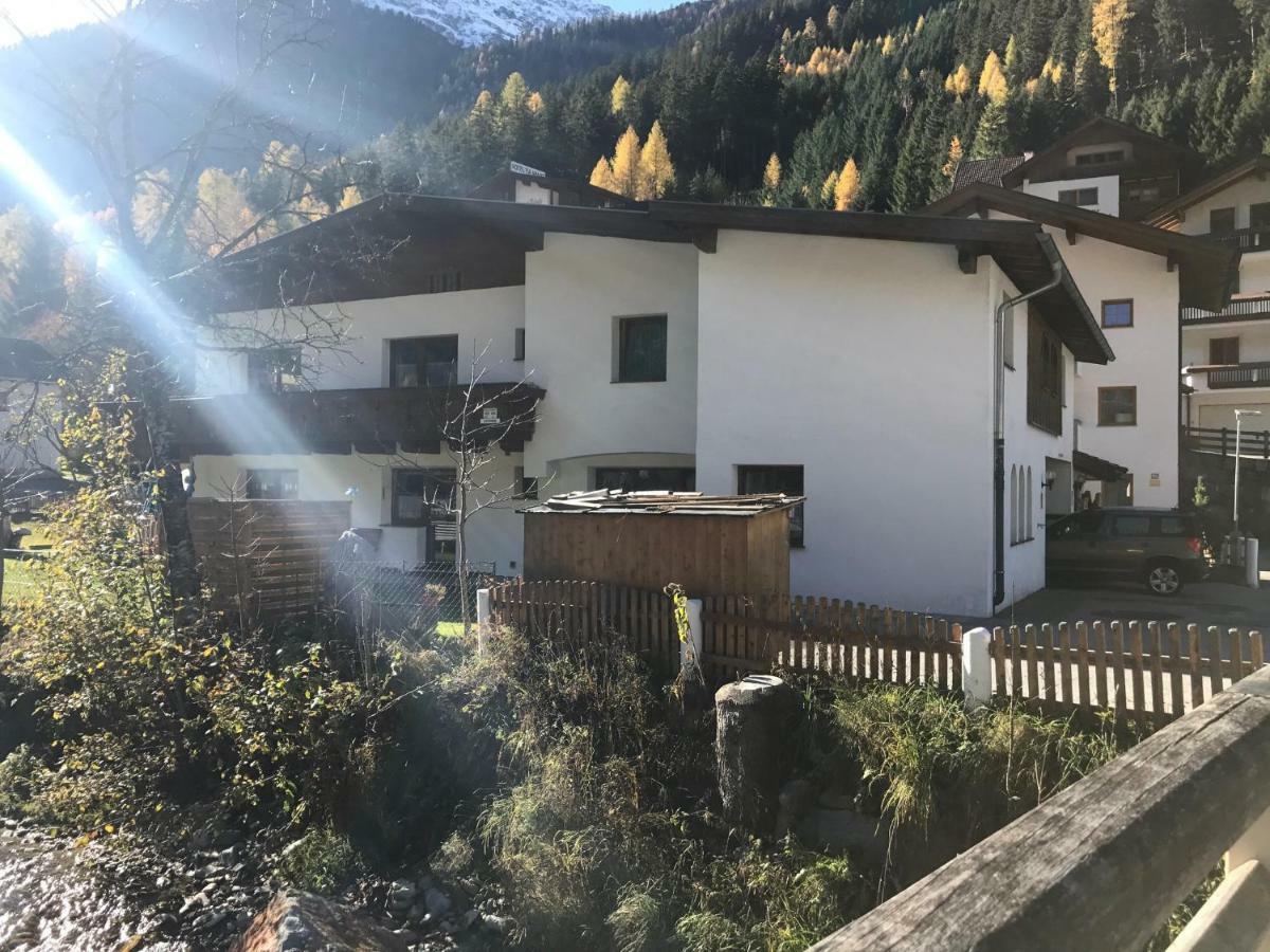 Apartamento Haus Huter Kaunertal Exterior foto